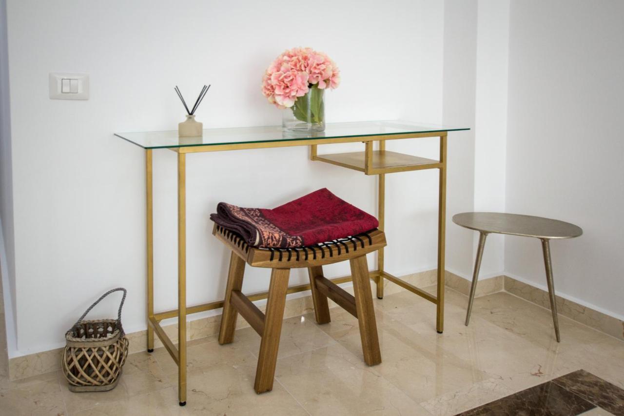 Sns Apartament In Vila Sophia Mamaia Extérieur photo