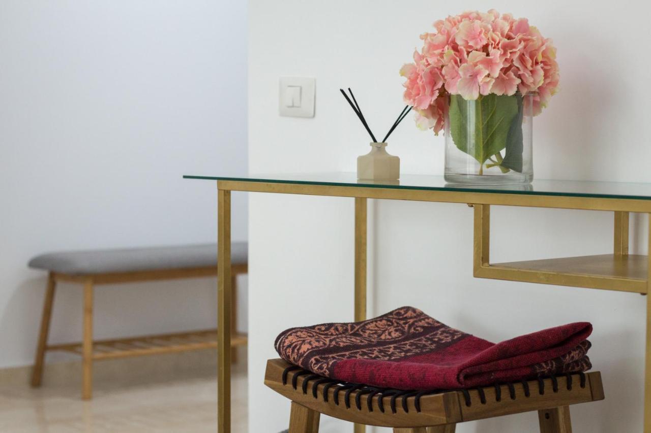 Sns Apartament In Vila Sophia Mamaia Extérieur photo