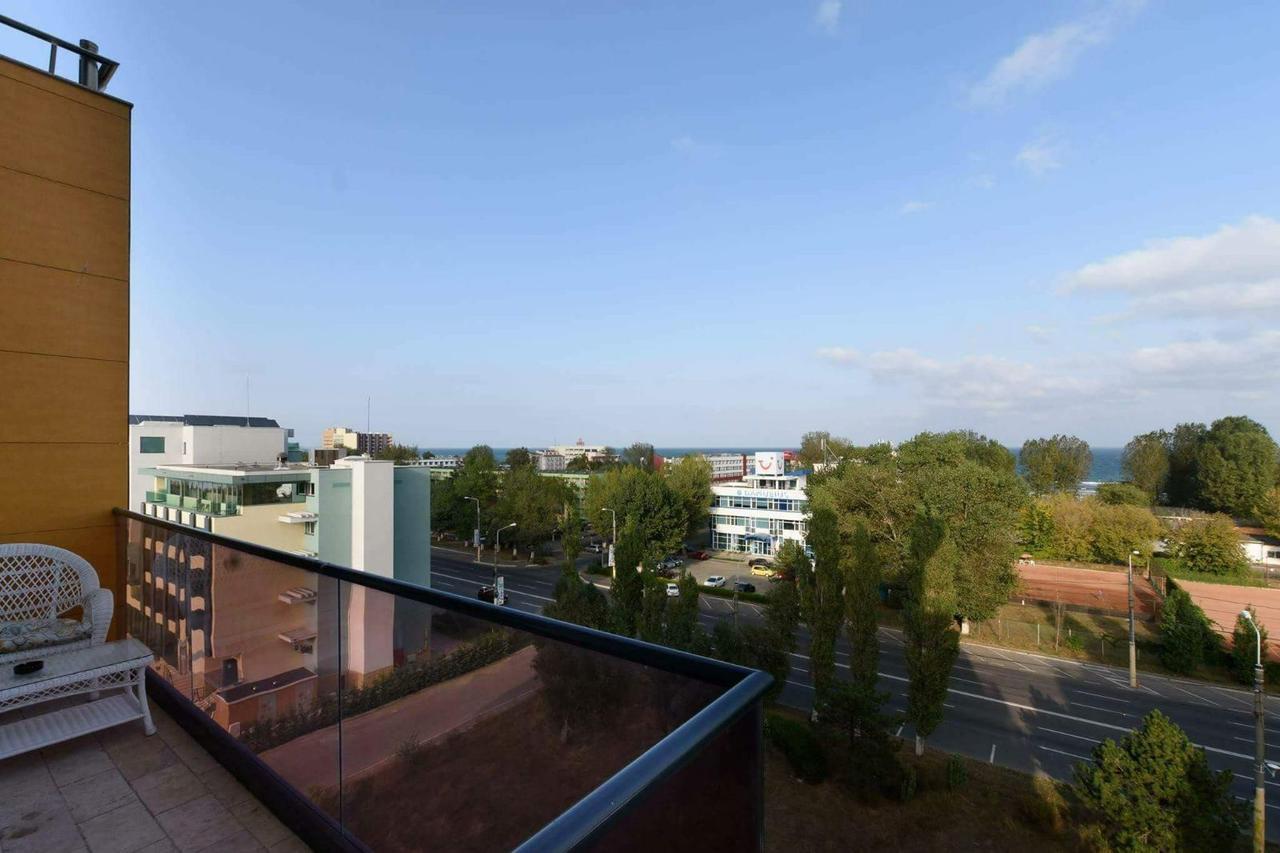 Sns Apartament In Vila Sophia Mamaia Extérieur photo
