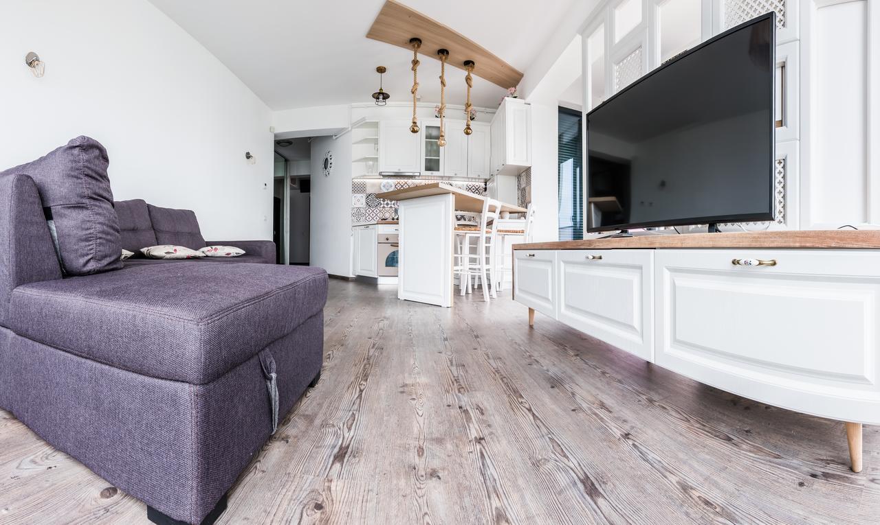 Sns Apartament In Vila Sophia Mamaia Extérieur photo