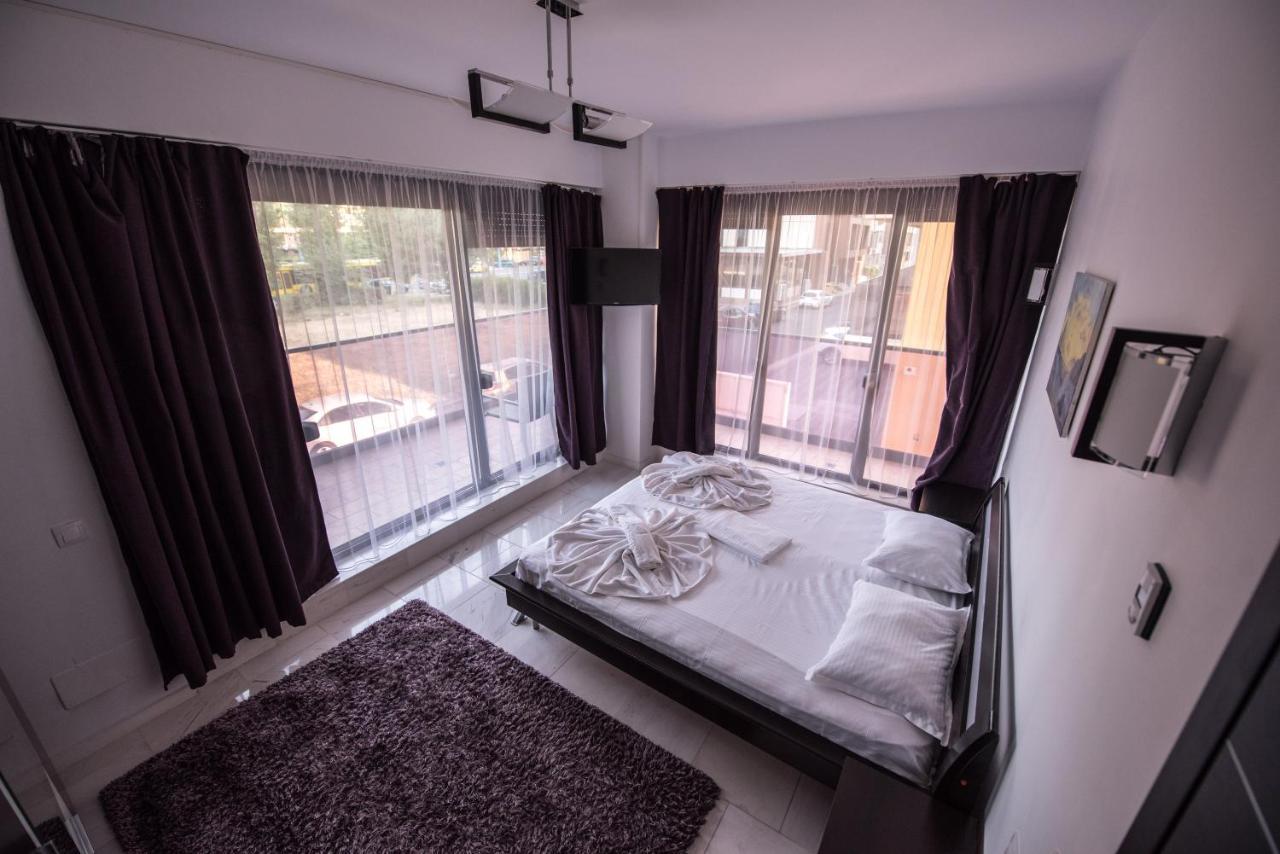 Sns Apartament In Vila Sophia Mamaia Extérieur photo